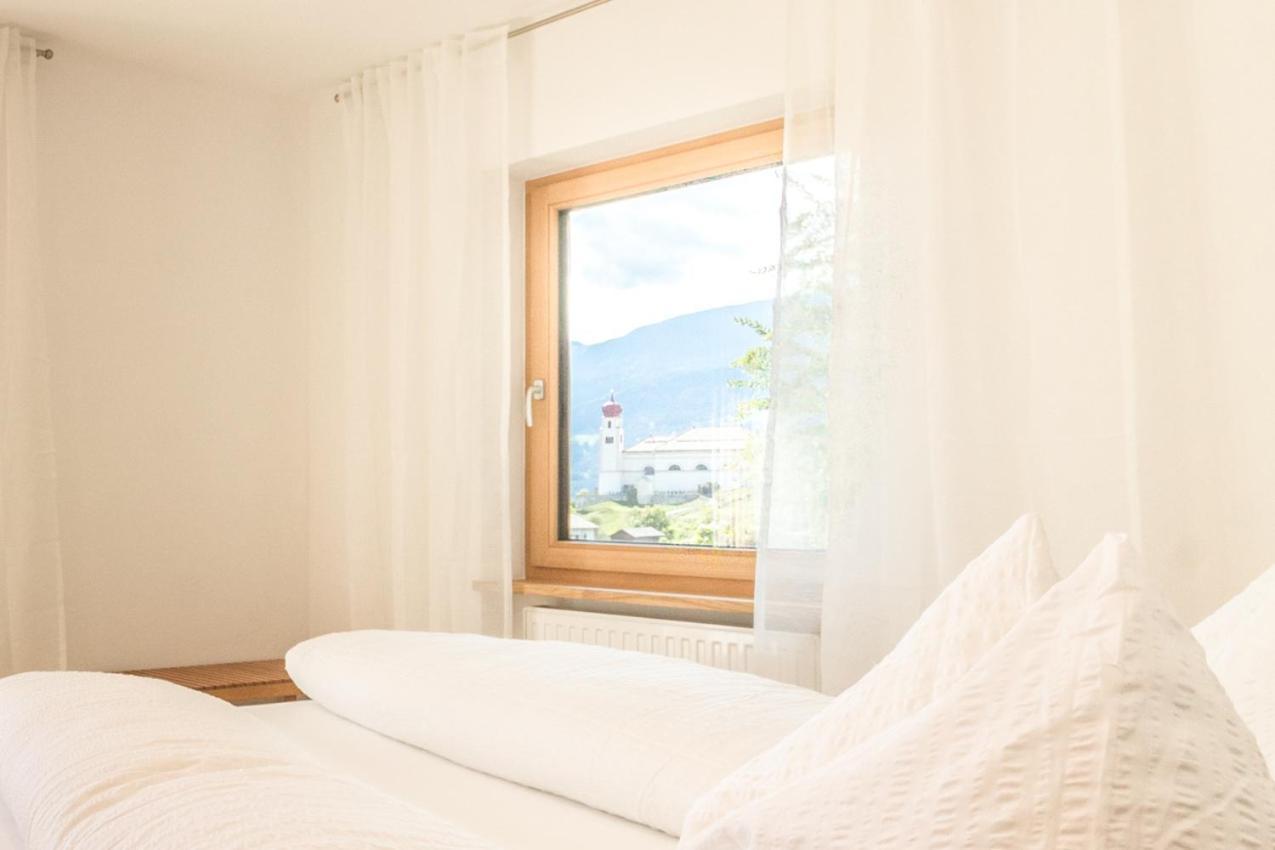 Apartment La Brunella Лайон Экстерьер фото