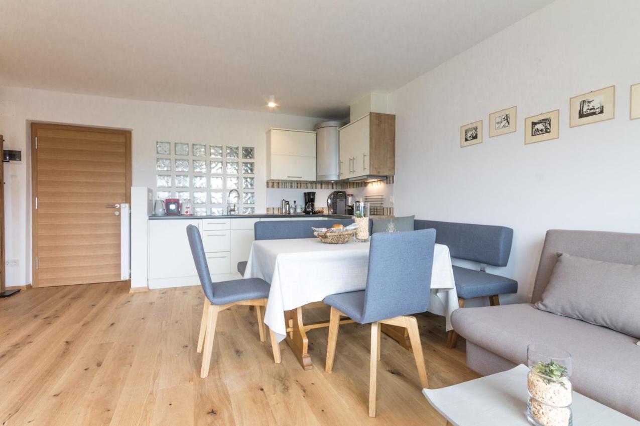 Apartment La Brunella Лайон Экстерьер фото